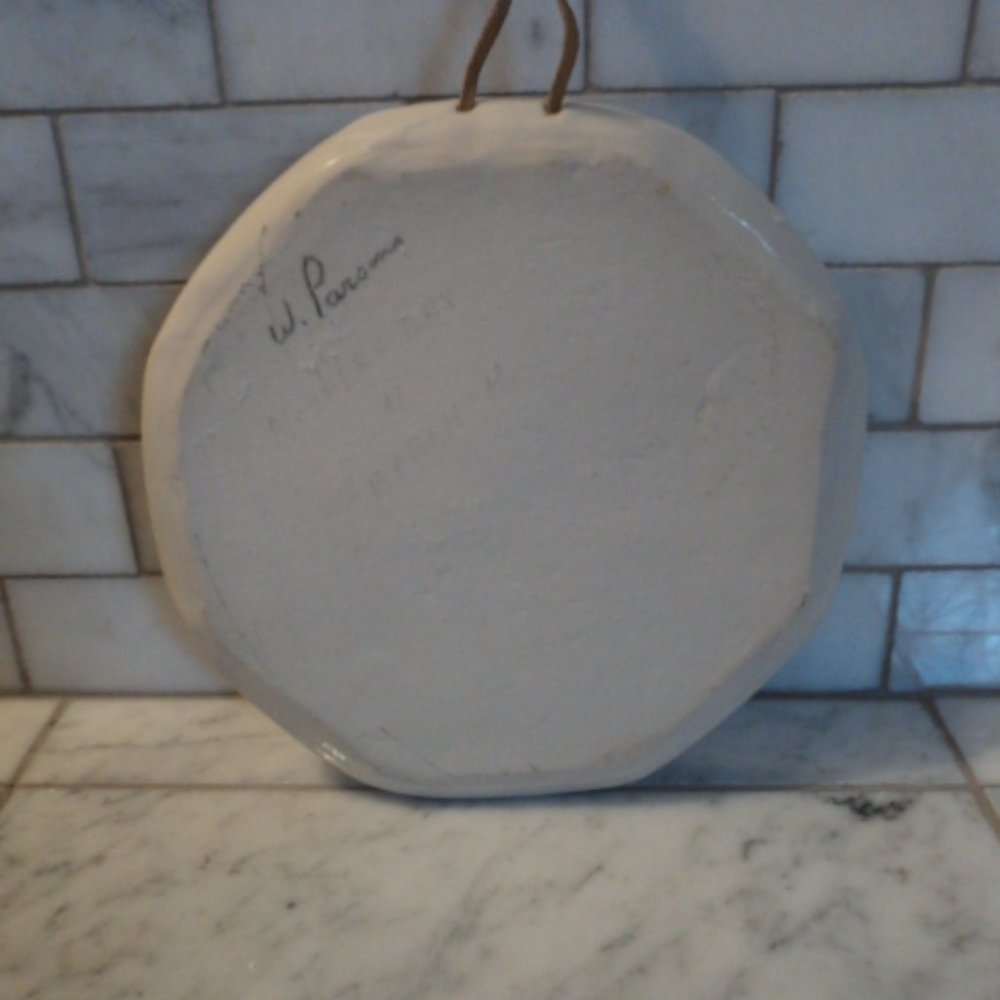 farm pottery plaque ~ hand crafted ~ 8" x 8" - Picture 5 of 6